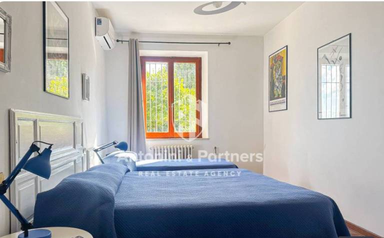 Family-friendly villa with jacuzzi, yard & private pool | Pets are welcome — photo 4