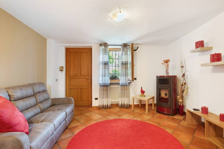 Apartment 'La Casa Di Pasky' with Mountain View, Shared Garden and Wi-Fi — photo 5