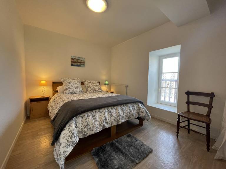 Pleasant gite with patio, yard & BBQ | Pets allowed — photo 2