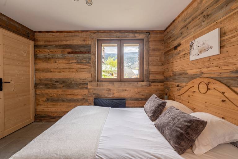 Apartment "La Cabane Du Cerf" with Mountain View, Private Terrace and Wi-Fi — photo 3