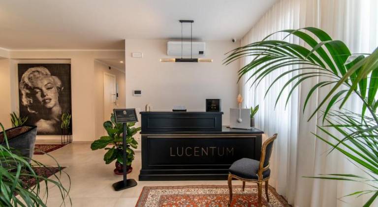 Lucentum — photo 3