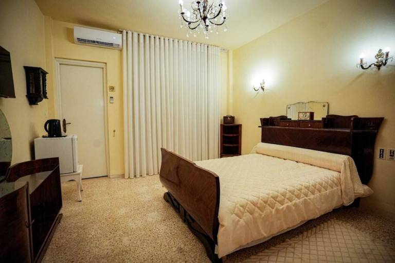 Accommodation  Thyna