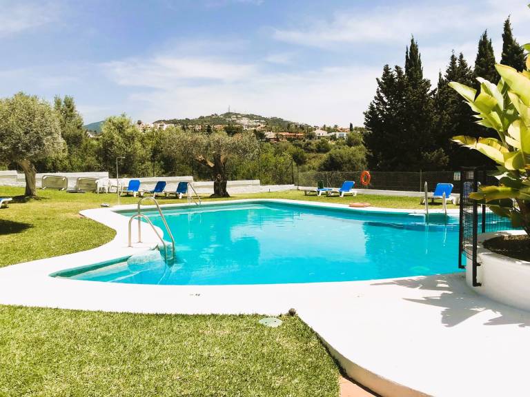 Bright 'Luminoso Marbella' Apartment with Sea Views, Wi-Fi and Air Conditioning — photo 5