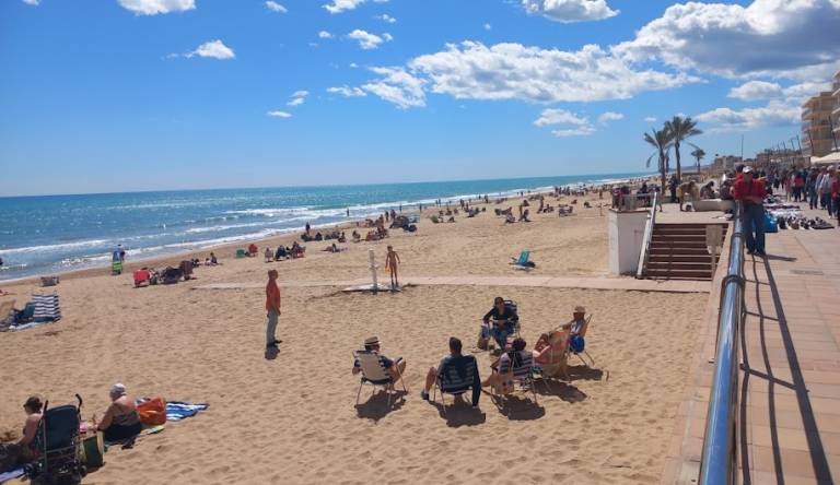 Beach 300 m