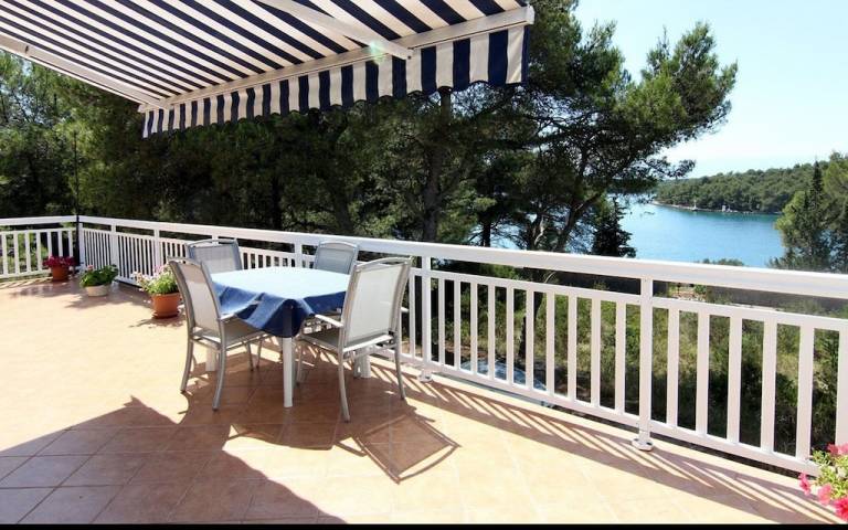 Villa Jelsa