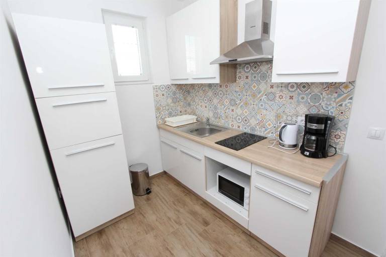 Apartment with BBQ — photo 4