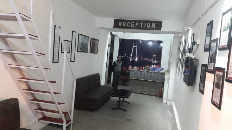 Raj Hotel — photo 3