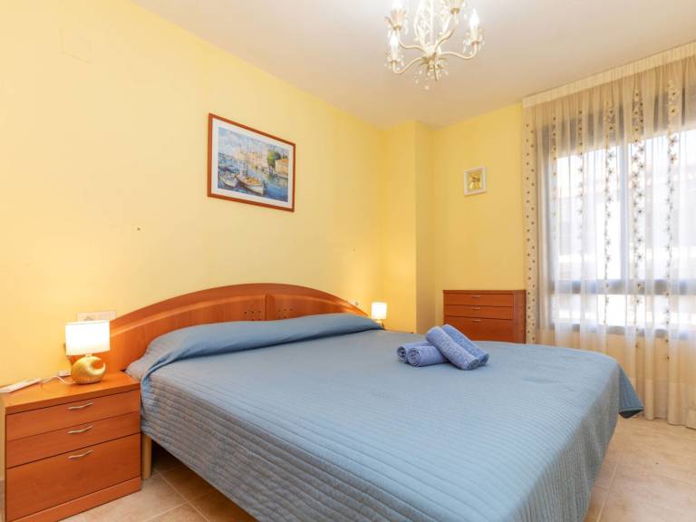 Fully equipped rental apartment with patio, pool & garden | Beach nearby | Good for workation | Pets allowed — photo 5