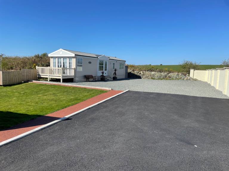 Chalet  Caergeiliog