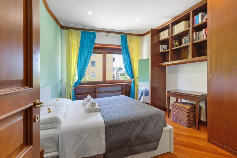 Rental apartment with fast internet | City view — photo 4