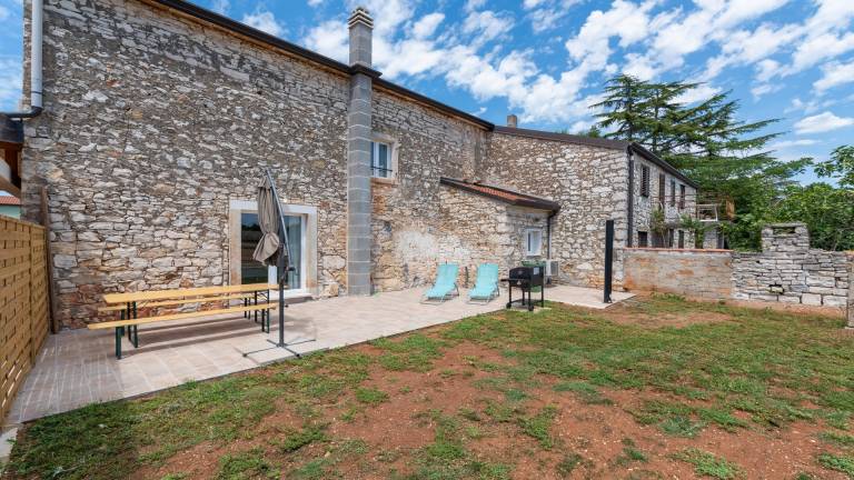 Fully equipped wonderful vacation home with barbeque, garden & terrace | Pets are welcome — photo 3