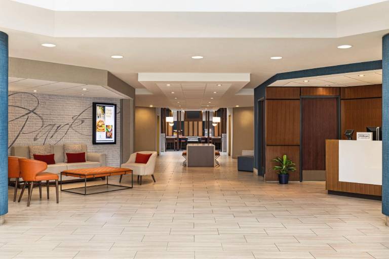 Embassy Suites by Hilton Kansas City Overland Park — photo 3