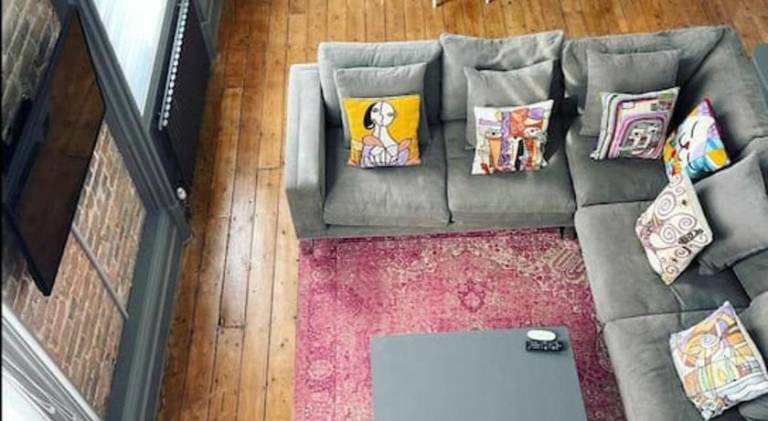 22 Stunning Large Loft - Great Location - Free Onsite Parking - Garden View- Quiet in Brighton