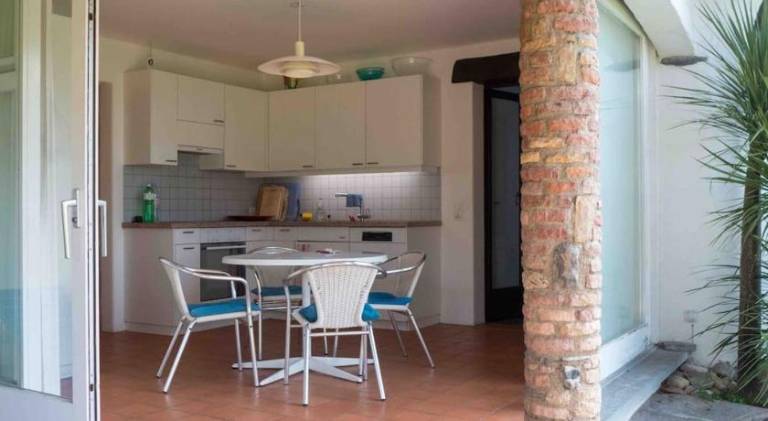 Fully equipped pleasant vacation home with patio, garden & grill | Pets allowed — photo 3