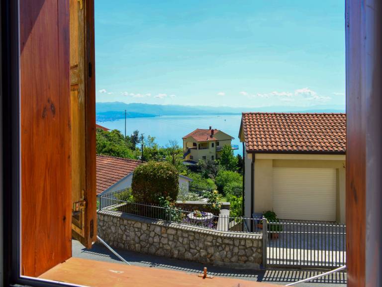 Rental apartment with garden, patio & jacuzzi | Sea view | Pets are welcome — photo 4