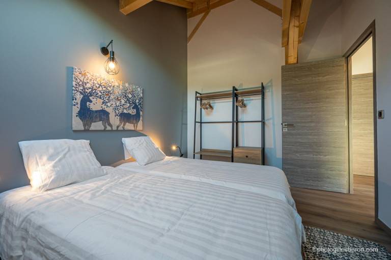 Ample gite with patio, yard & pool | Pets are welcome — photo 4