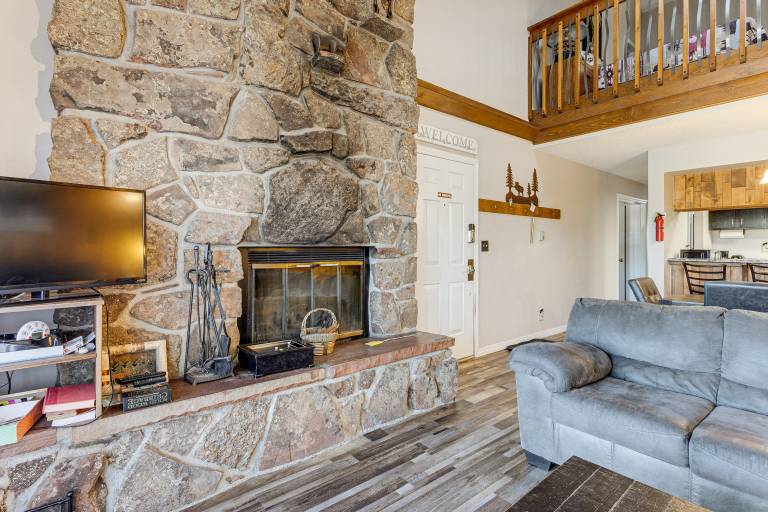 Shuttle to Winter Park Resort: Mtn-View Condo! — photo 5