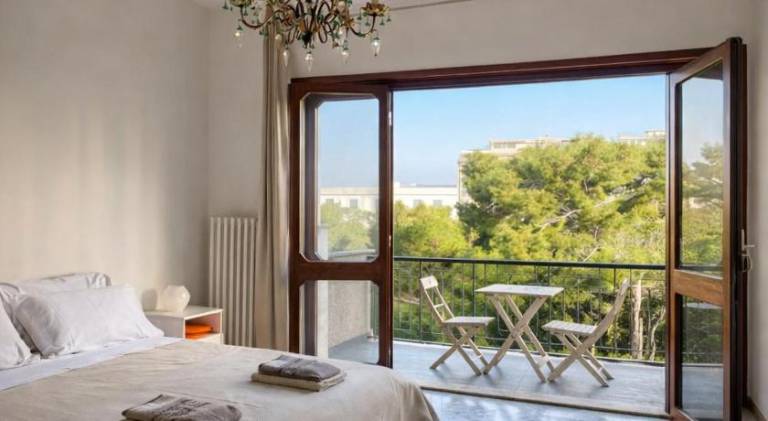 Rental apartment with 3 rooms for 6 persons in Bari
