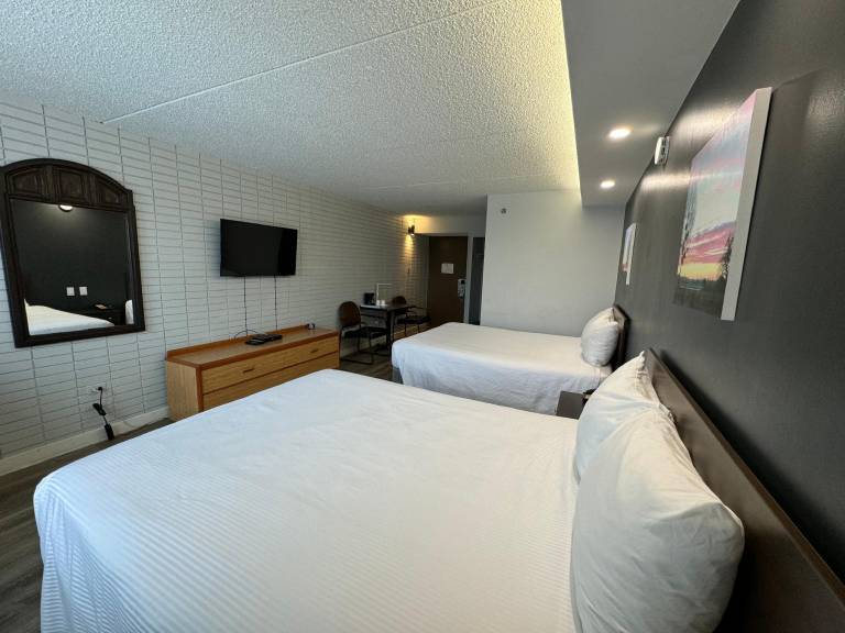 Travelodge Winnipeg Airport — photo 2