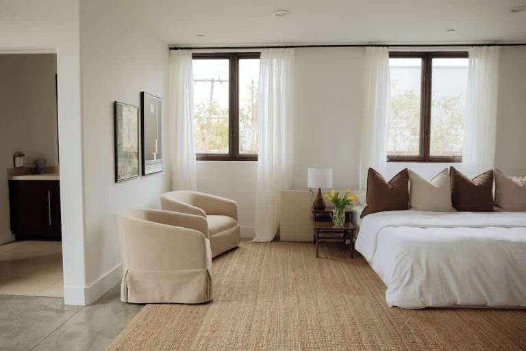 Bed & Breakfast Central LA