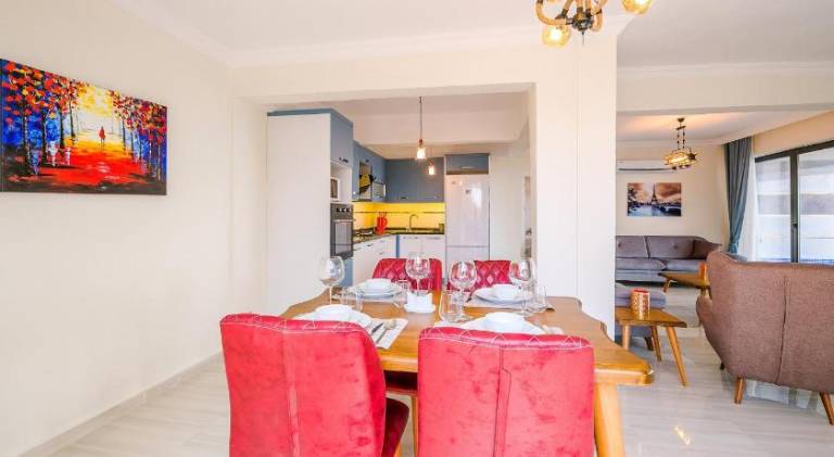 Fully equipped pleasant villa with private pool, patio & garden | Pets are welcome — photo 4