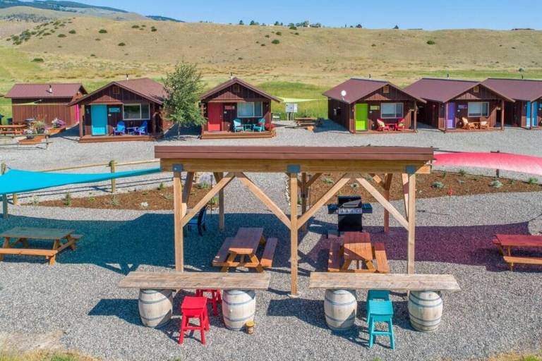 Cabin Emigrant