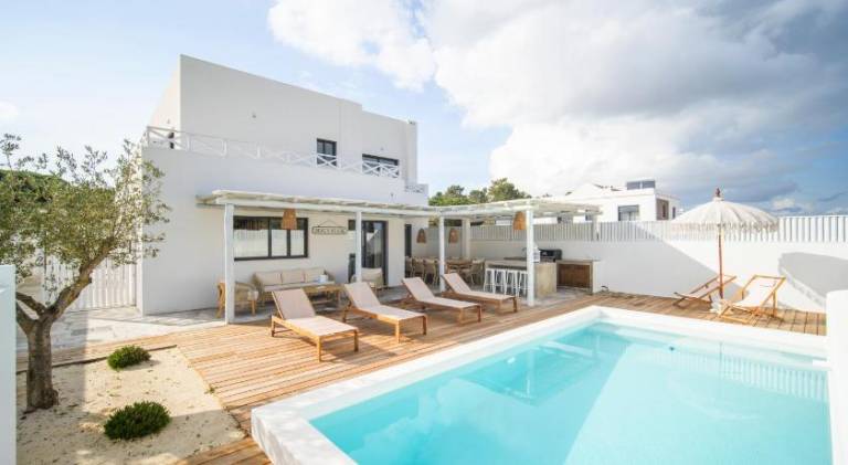 Carvalhal Beach House in Setubal