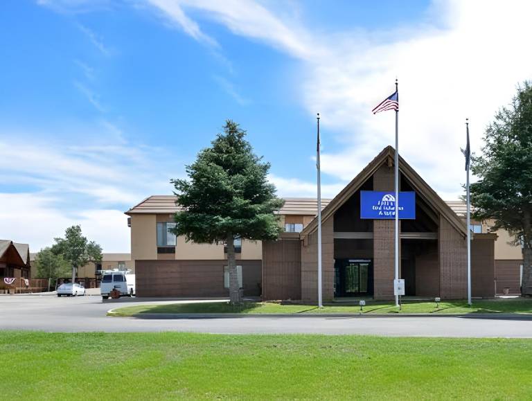 Americas Best Value Inn & Suites Ft. Collins E at I-25 — photo 5