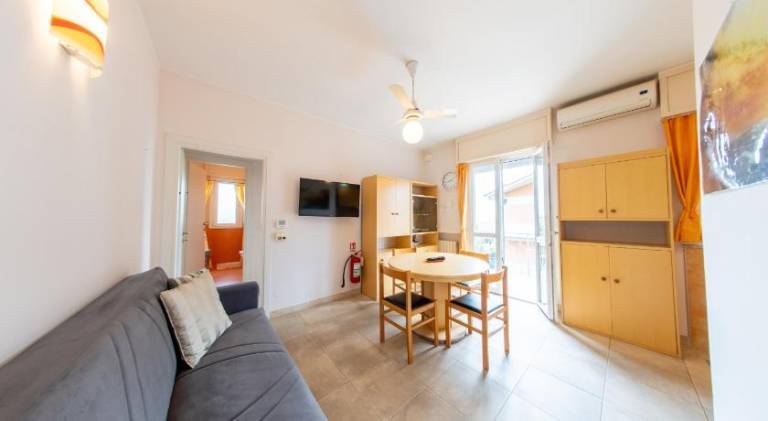 Rental apartment with 1 room for 4 persons — photo 2