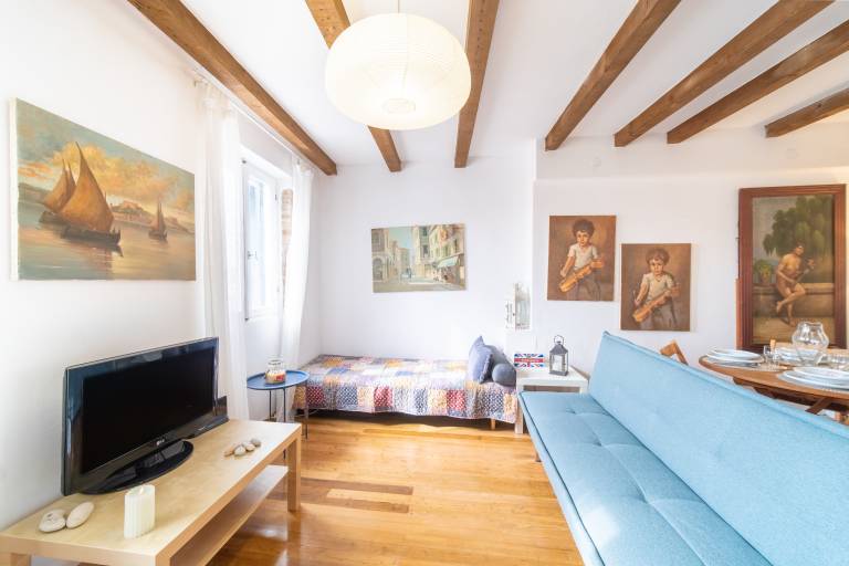 Apartment 'Contessa Di Corfu ii' with Sea View, Wi-Fi and Air Conditioning — photo 4