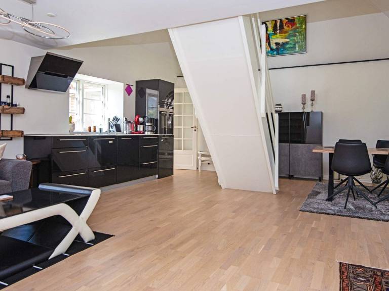 Vacation home with garden, hot tub & barbecue in Ebeltoft
