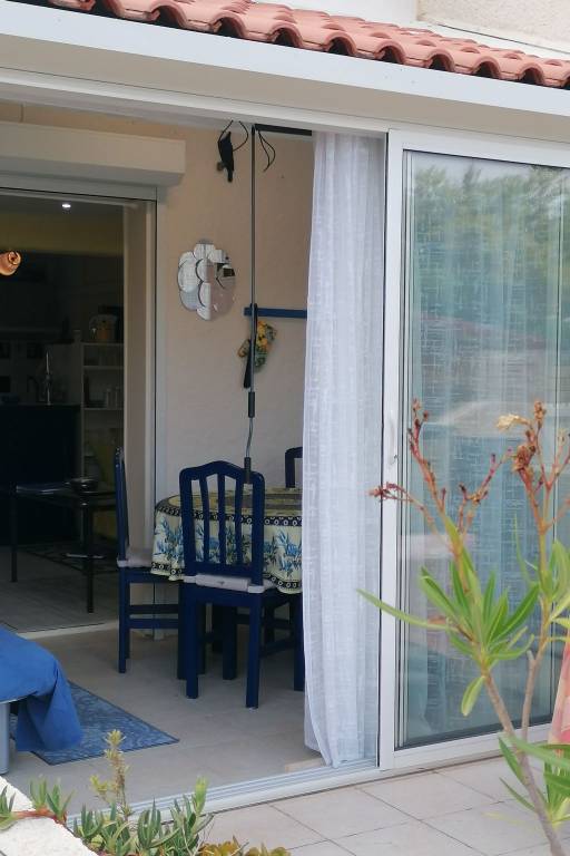 Vacation home with terrace, garden & barbecue — photo 2