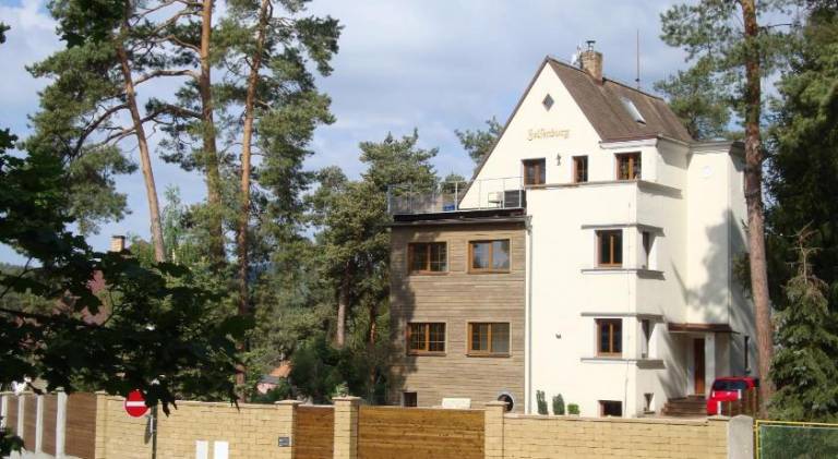 Apartment mit Hotelservice Hirschberg am See