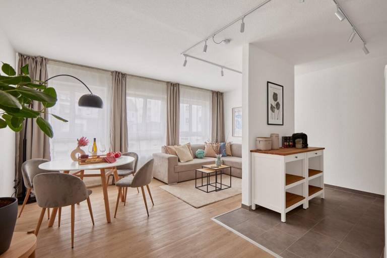 House with terrace | Suitable for remote work | Pet-friendly — photo 3