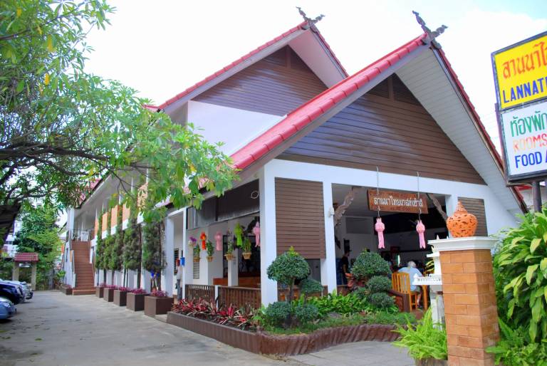 House  Chang Khlan
