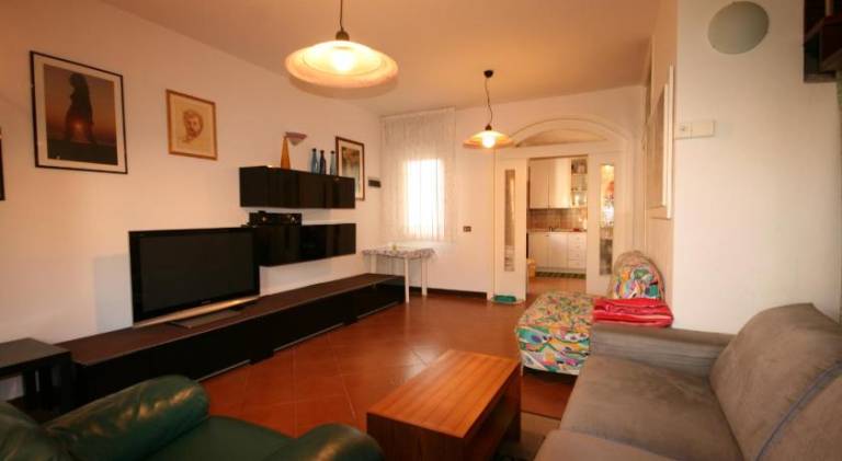 Apartment with 2 rooms for 6 persons — photo 2