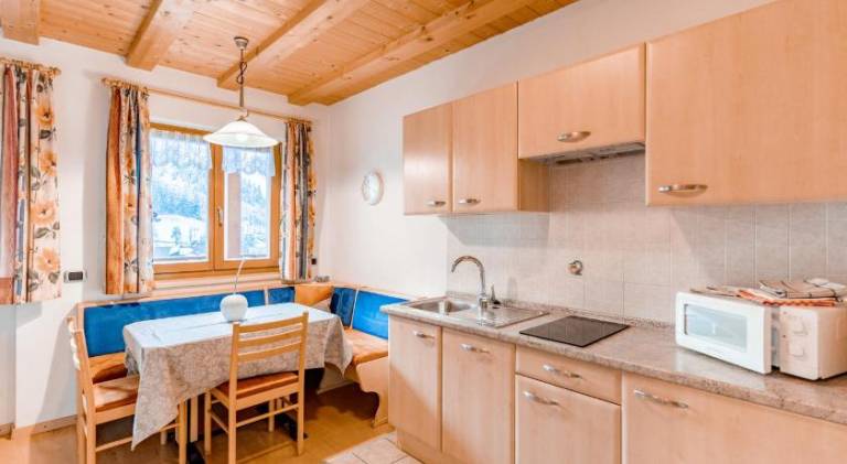 Lovely apartment with terrace, barbecue & yard | Ski nearby | Suitable for remote work | Dogs allowed — photo 3