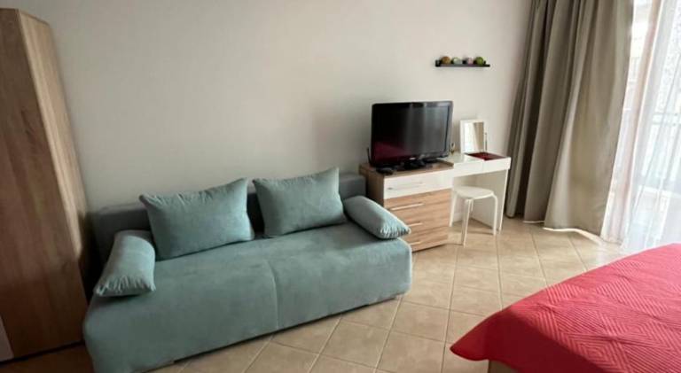 Holiday apartment with pool & jacuzzi — photo 2