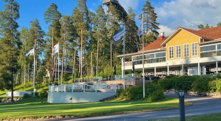 Hill Side Golf & Sports Resort in Helsinki