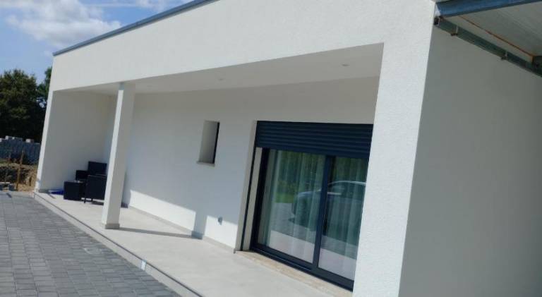Fully equipped vacation home with terrace, private pool & barbeque | Dogs allowed in Braga