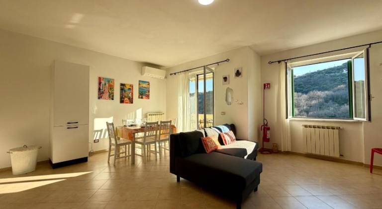 Apartment with 2 rooms for 5 persons in Celle Ligure