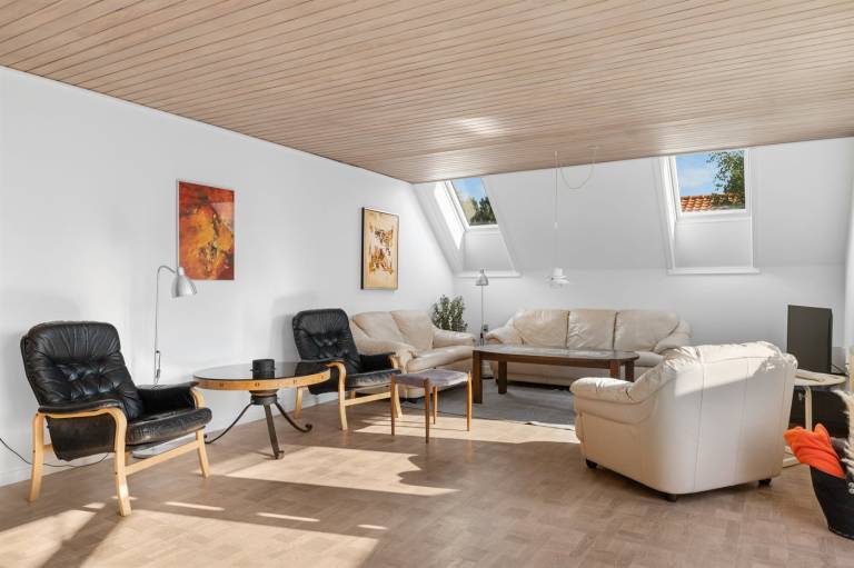 Fully equipped pleasant house with terrace & yard | Sea view | Next to the beach | Pets are welcome — photo 5