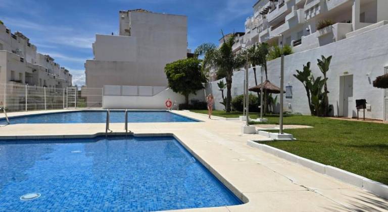Rental apartment with pool — photo 4