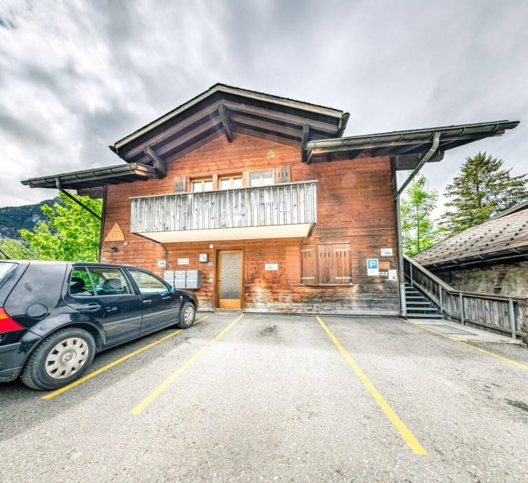 Fully equipped pleasant rental apartment with terrace | Next to the ski | Suitable for remote work | Dogs allowed — photo 4