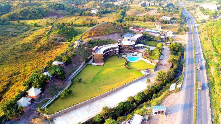 Seasons Park Resort in Udaipur