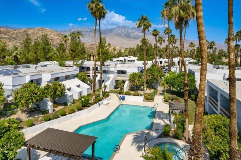 Condo  Palm Springs