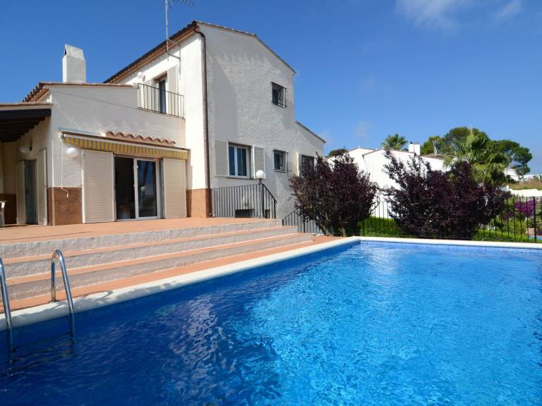 Ferienhaus in La Torre Vella, Torroella de Montgrí f&uuml;r max. 8 Personen