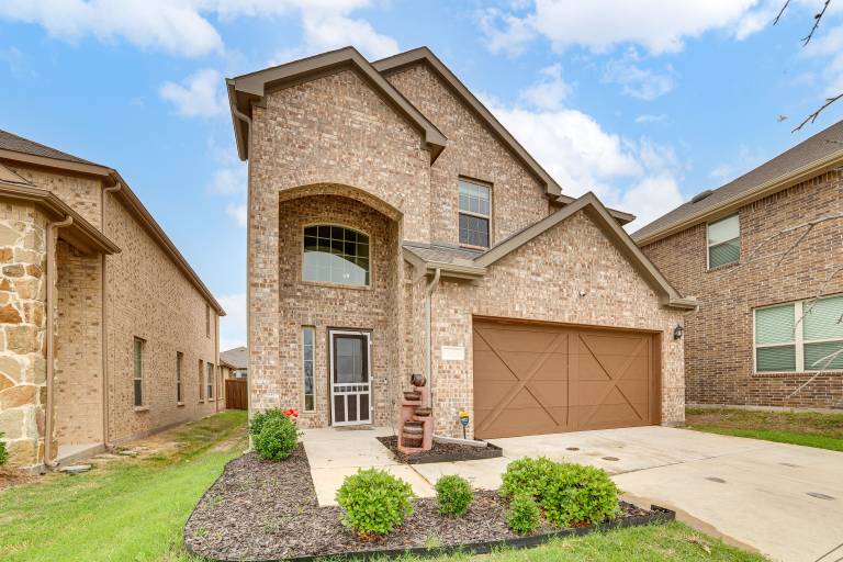House  Forney