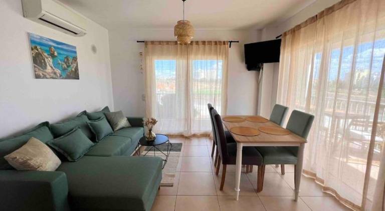 Holiday apartment with pool | Pets allowed in Portimão