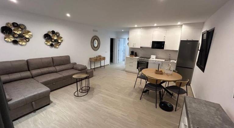 House with 2 rooms for 4 persons — photo 3